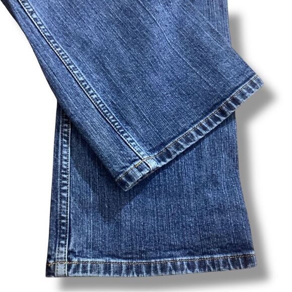 Duluth Trading Company Bootcut Jeans Size 4 x 29 - Picture 4 of 9